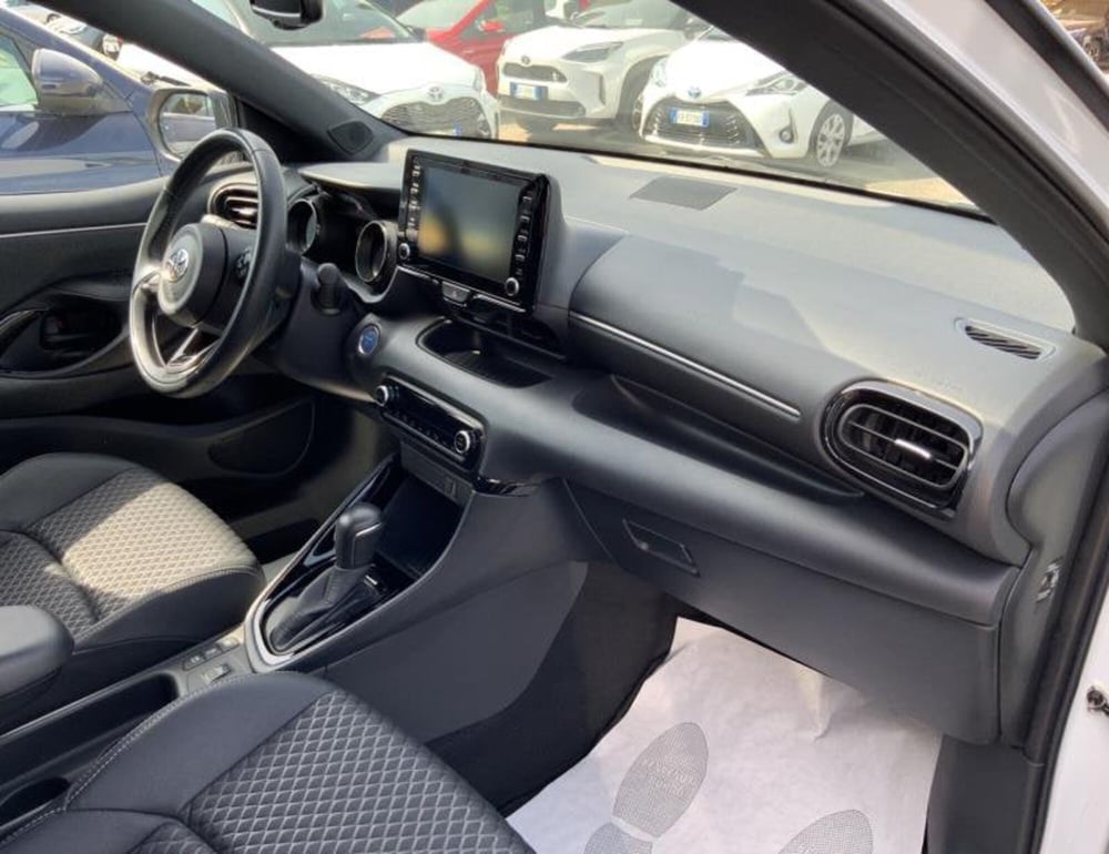 Toyota Yaris usata a Perugia (7)