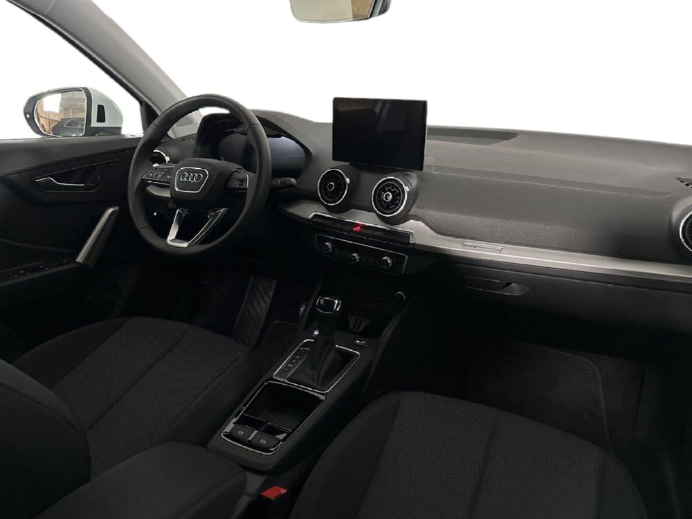 Audi Q2 usata a Napoli (10)