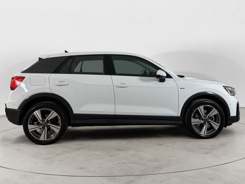 Audi Q2 usata a Napoli (3)