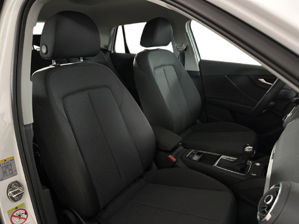 Audi Q2 usata a Napoli (9)