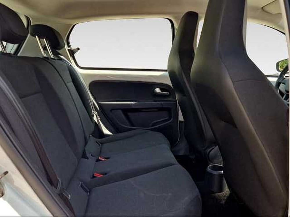 Volkswagen up! usata a Siena (13)