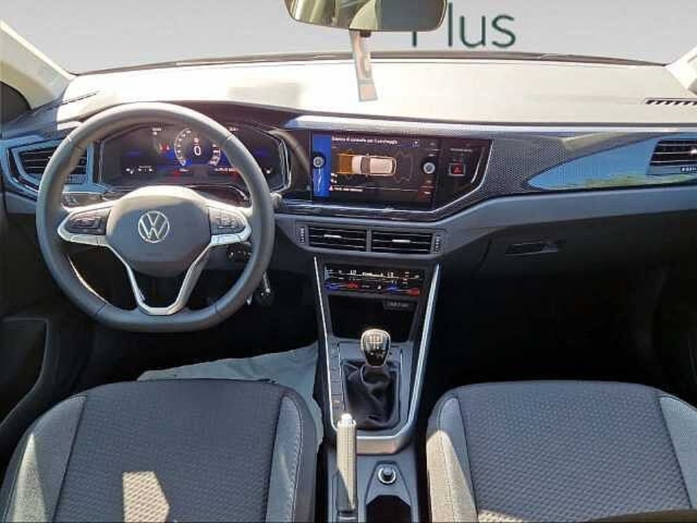 Volkswagen Polo nuova a Siena (7)