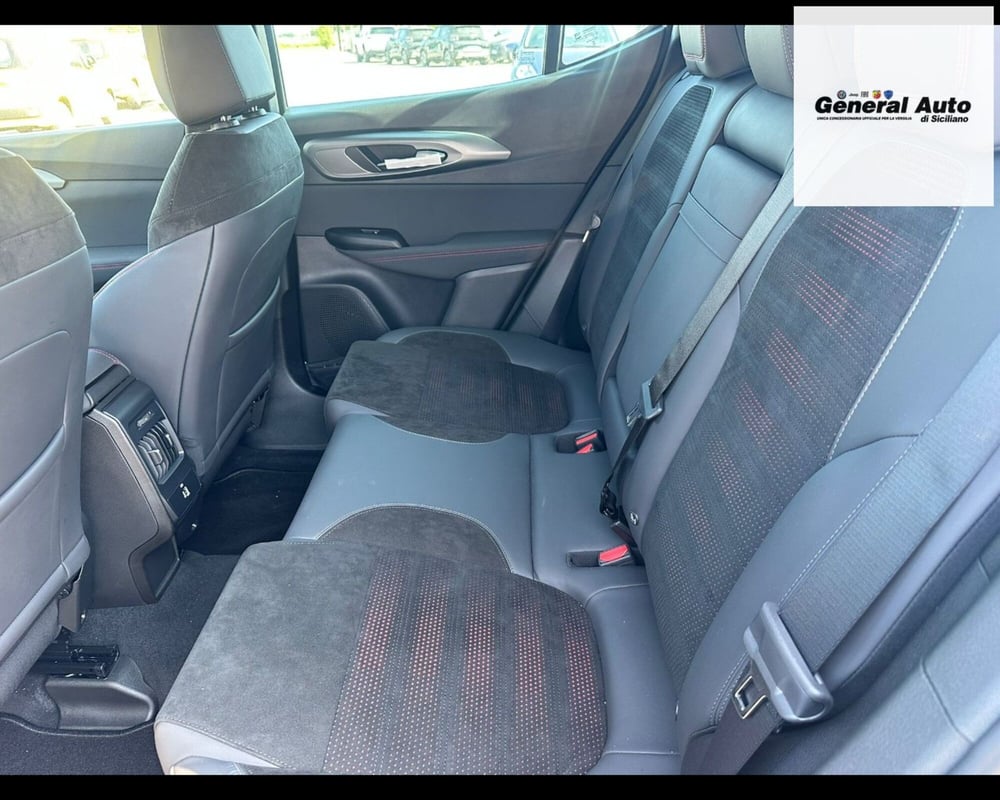 Alfa Romeo Tonale nuova a Lucca (13)
