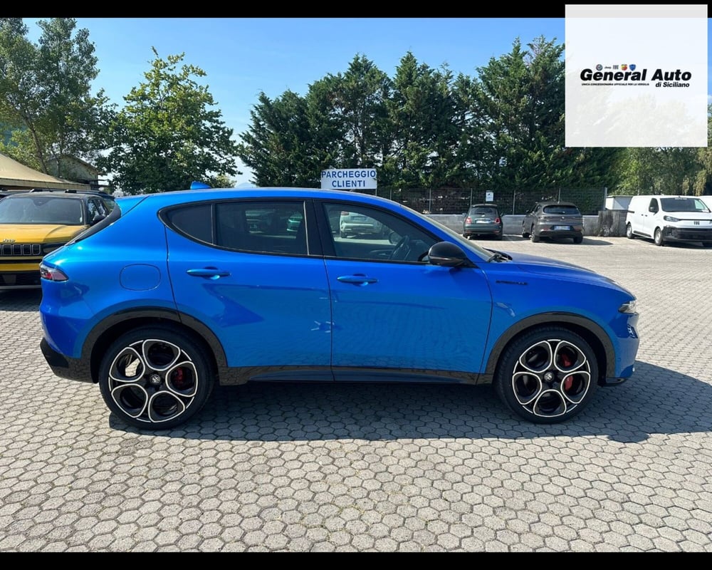 Alfa Romeo Tonale nuova a Lucca (9)