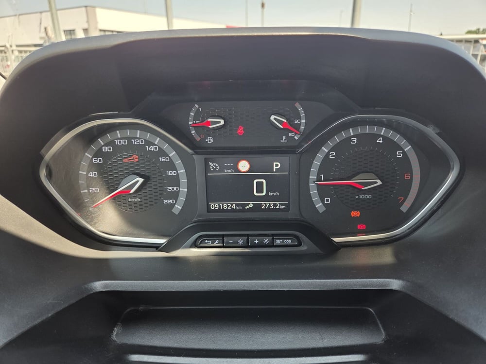 Peugeot Rifter usata a Cremona (10)