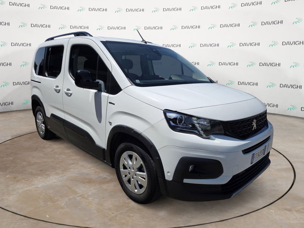 Peugeot Rifter usata a Cremona (7)