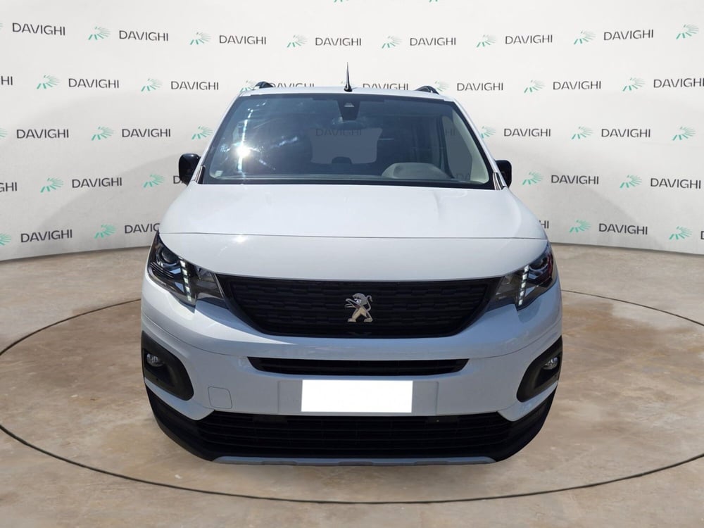 Peugeot Rifter usata a Cremona (8)