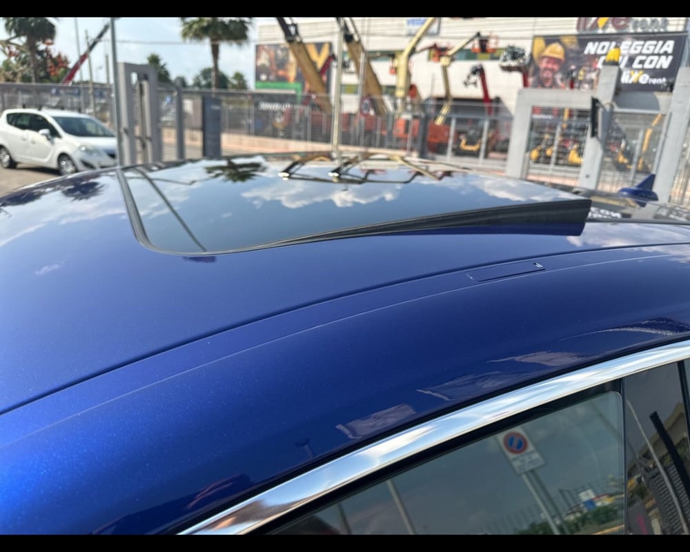 Maserati Levante usata a Caserta (11)
