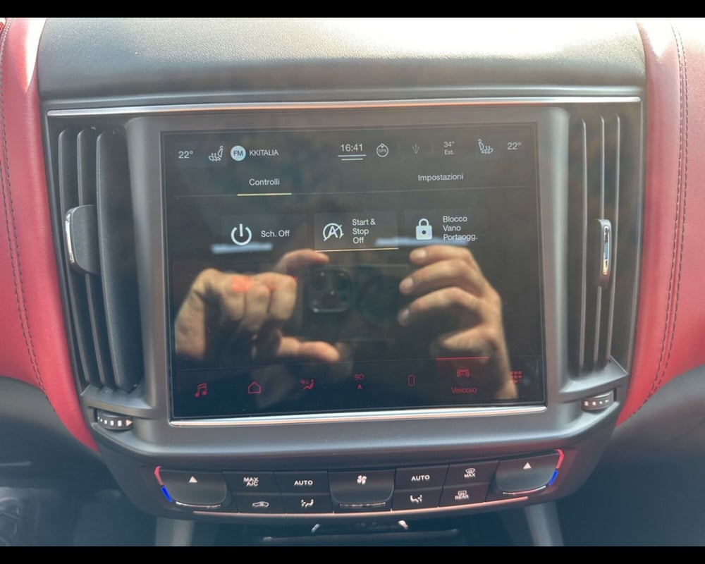 Maserati Levante usata a Caserta (18)