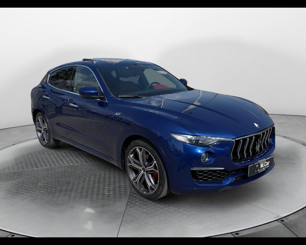 Maserati Levante usata a Caserta (4)