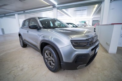 Jeep Avenger 1.2 turbo Longitude fwd 100cv del 2023 usata a Chivasso