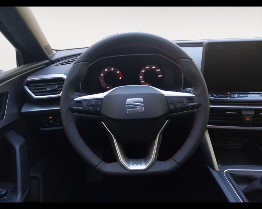 SEAT Leon nuova a Forlì-Cesena (12)