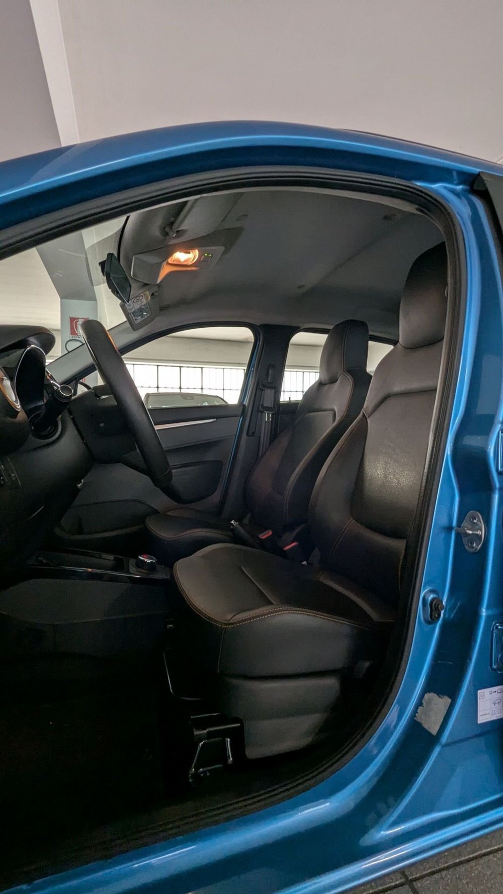 Dacia Spring usata a Milano (11)