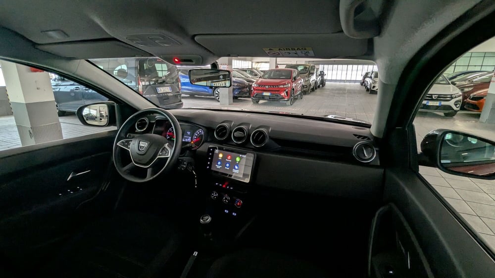 Dacia Duster usata a Milano (10)