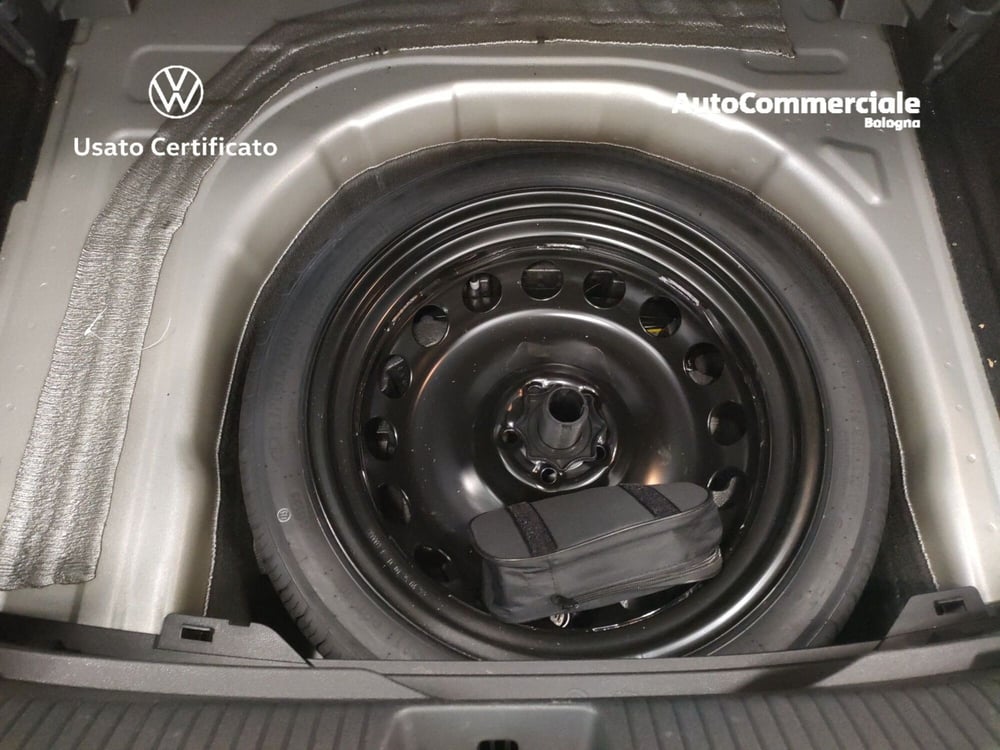 Volkswagen Taigo usata a Bologna (18)