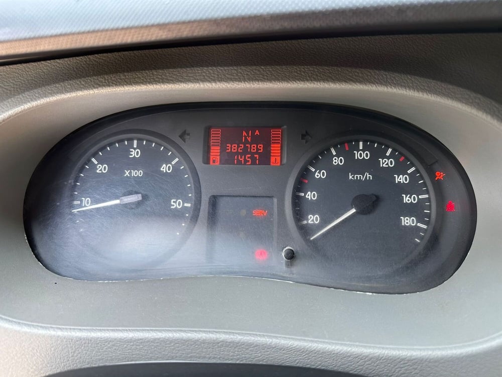Renault Master Furgone usata a Brescia (15)