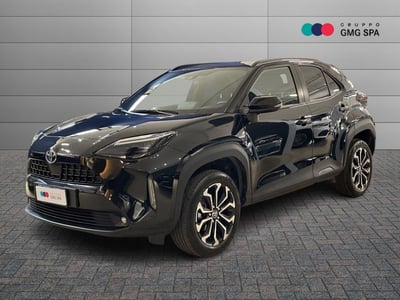 Toyota Yaris Cross 1.5h GR Sport Black Sky fwd 116cv e-cvt del 2023 usata a Prato