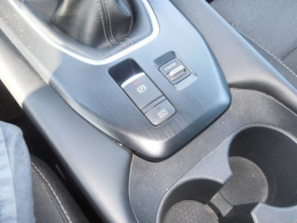 Nissan Qashqai usata a Livorno (11)