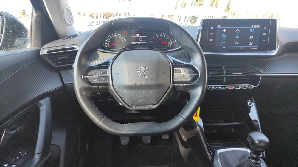 Peugeot 2008 usata a Firenze (15)