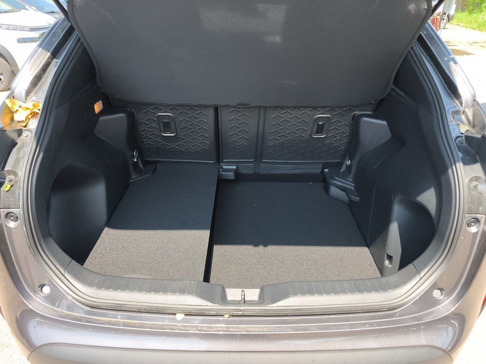 Toyota Yaris Cross usata a Frosinone (13)