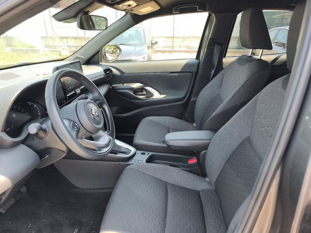 Toyota Yaris Cross usata a Frosinone (15)