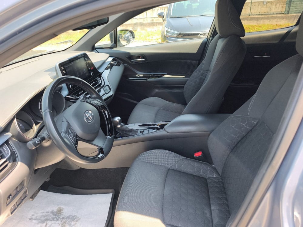 Toyota Toyota C-HR usata a Frosinone (14)