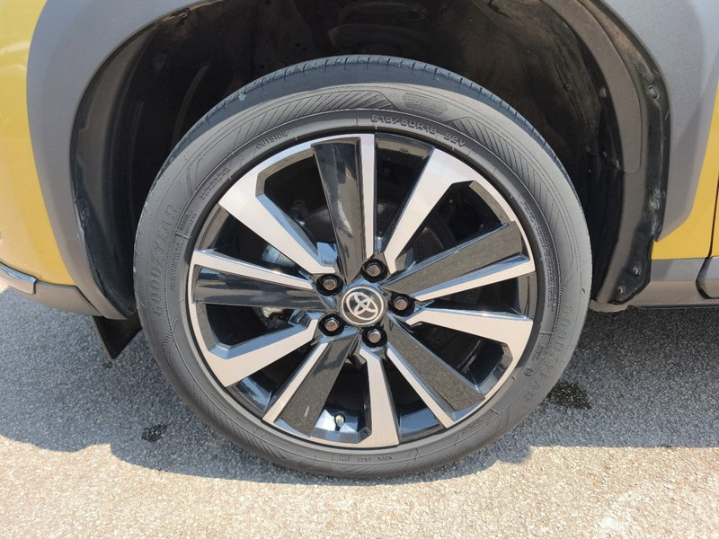 Toyota Yaris Cross usata a Frosinone (10)