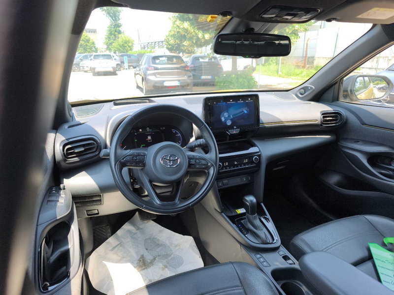 Toyota Yaris Cross usata a Frosinone (15)