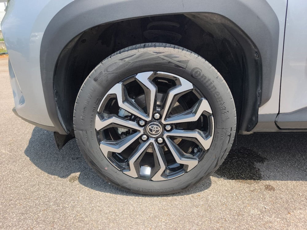 Toyota Yaris Cross usata a Frosinone (10)