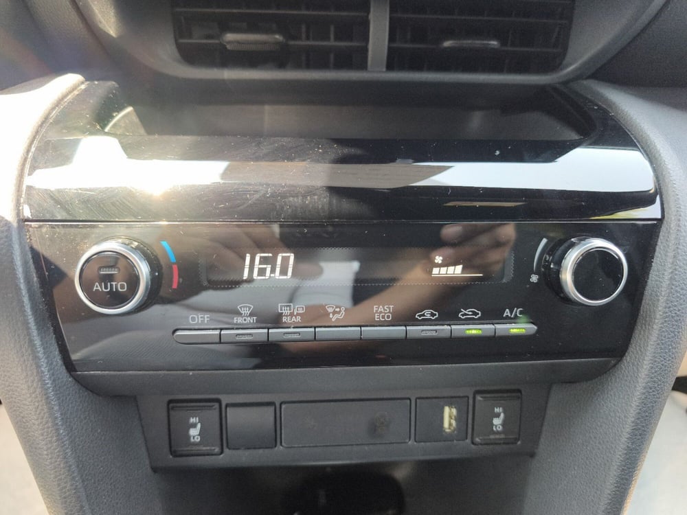 Toyota Yaris Cross usata a Frosinone (16)