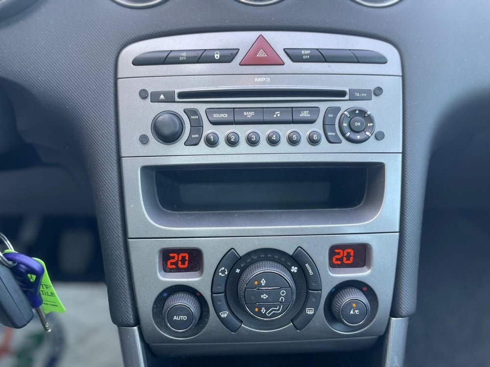 Peugeot 308 usata a Ancona (14)