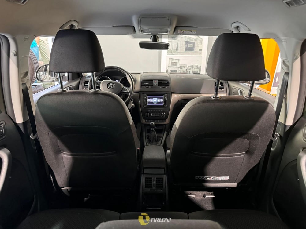 Skoda Yeti usata a Milano (19)