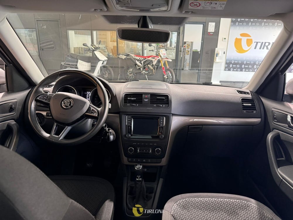 Skoda Yeti usata a Milano (20)