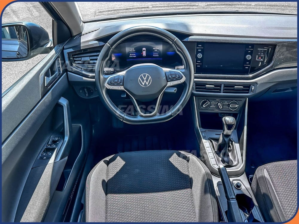 Volkswagen Taigo usata a Milano (10)