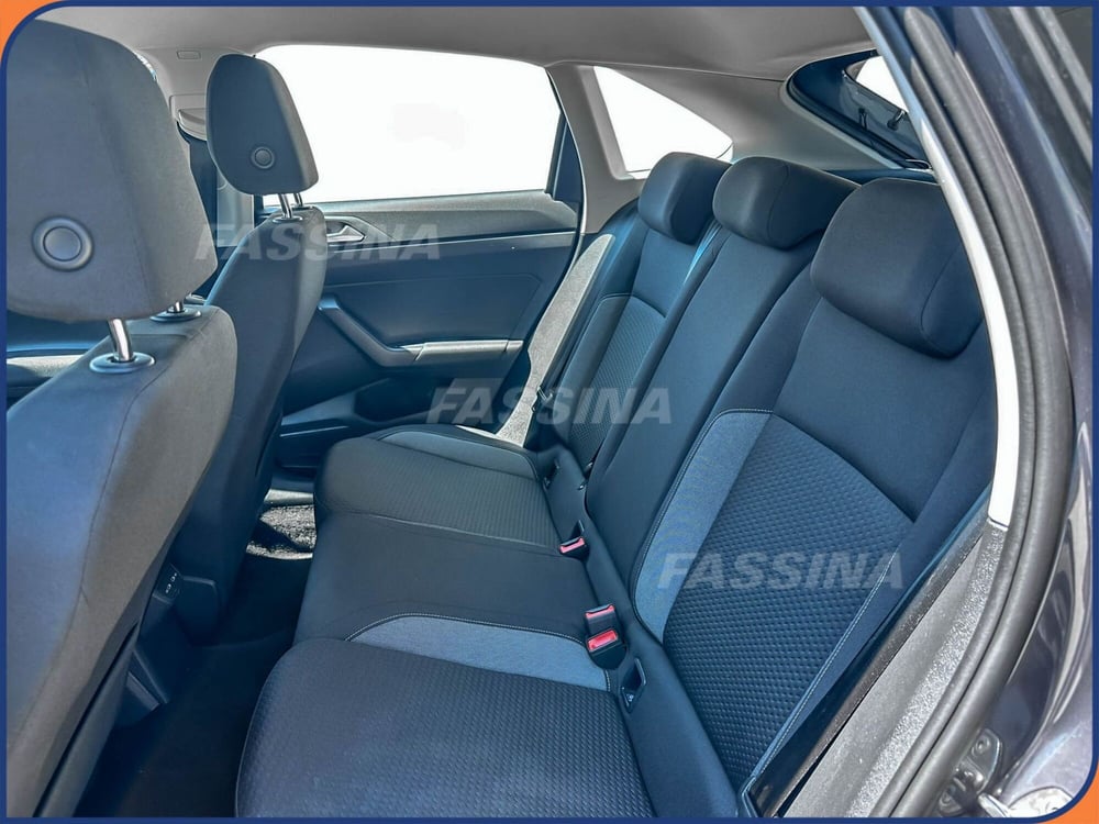Volkswagen Taigo usata a Milano (11)