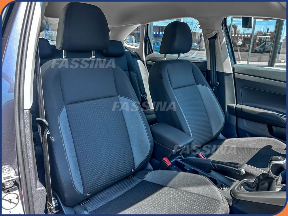 Volkswagen Taigo usata a Milano (14)