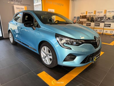 Renault Clio Full Hybrid E-Tech 140 CV 5 porte Zen del 2022 usata a Milano