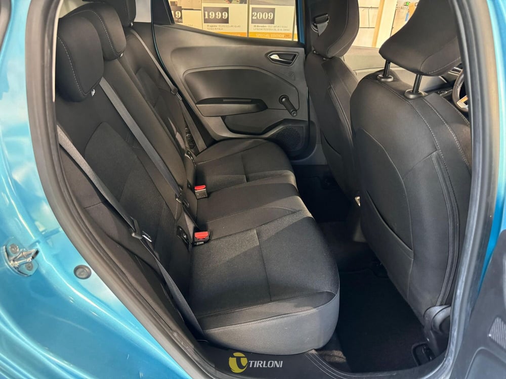Renault Clio usata a Milano (17)