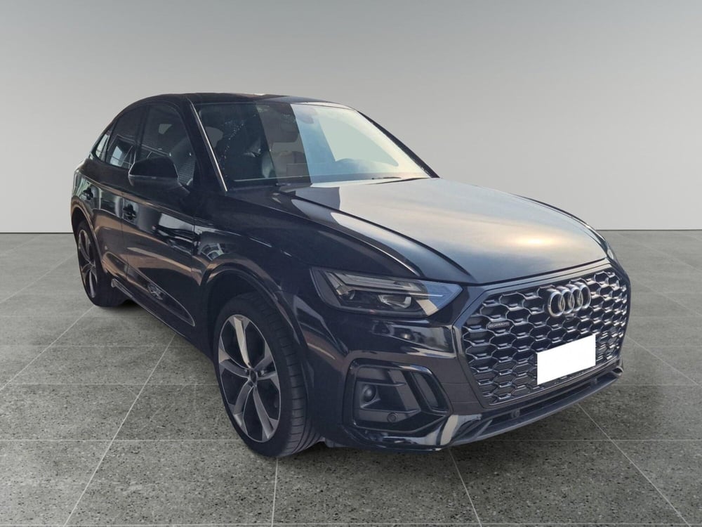 Audi Q5 Sportback usata a Bari (12)