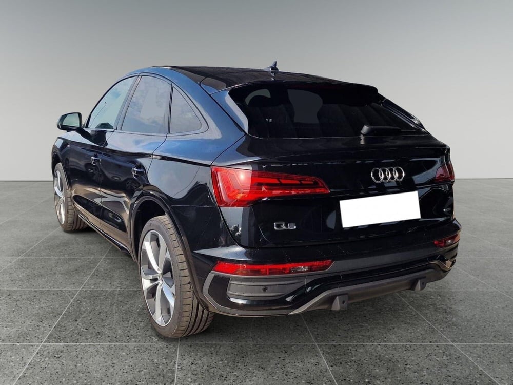 Audi Q5 Sportback usata a Bari (5)