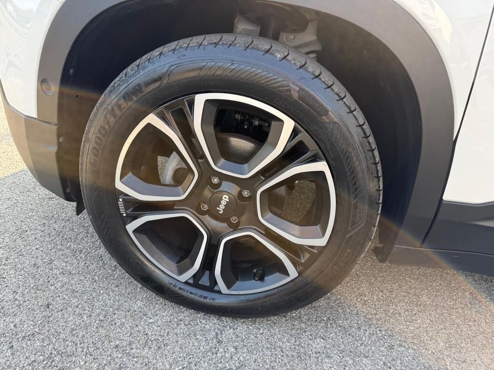 Jeep Avenger usata a Arezzo (15)