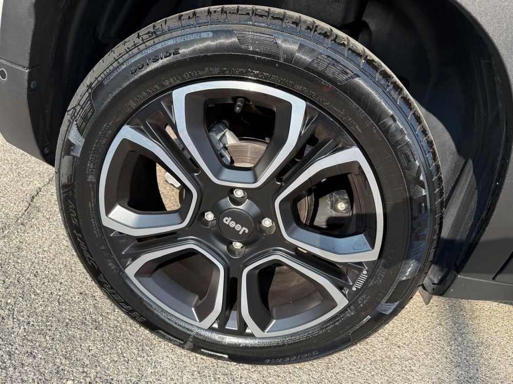 Jeep Avenger usata a Arezzo (16)