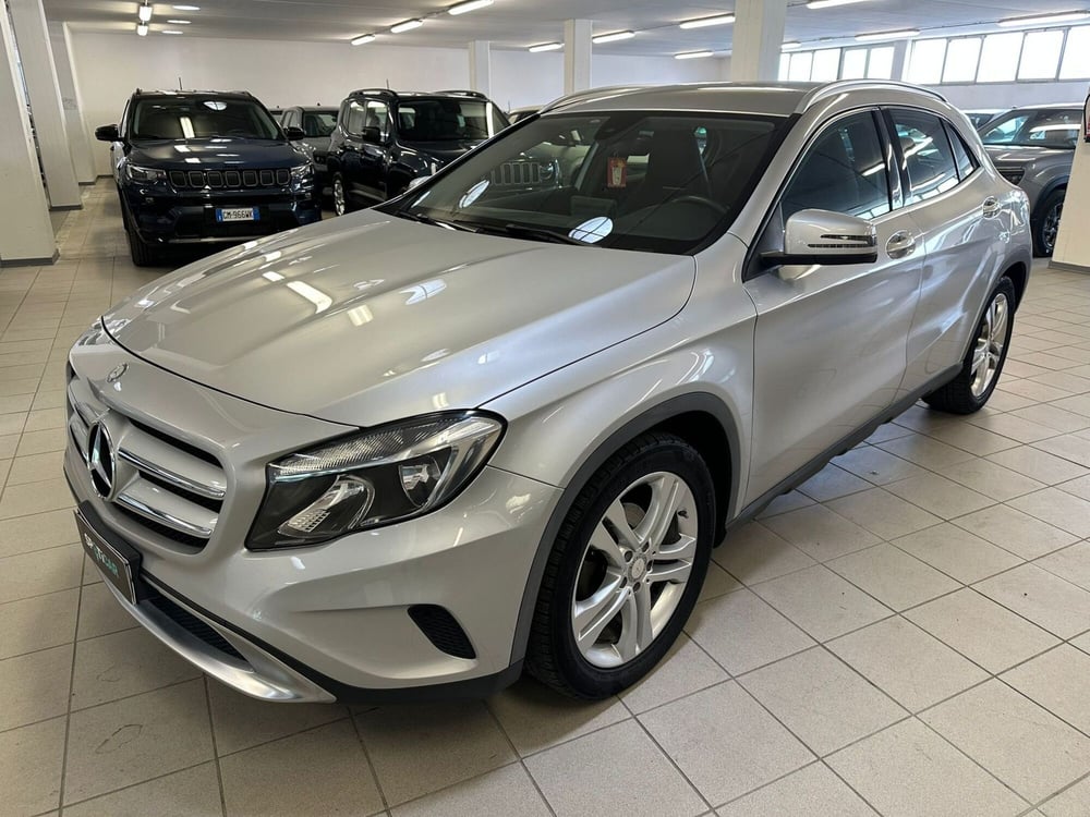 Mercedes-Benz GLA SUV usata a Arezzo (3)