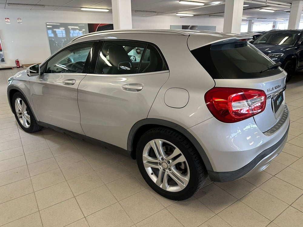 Mercedes-Benz GLA SUV usata a Arezzo (4)