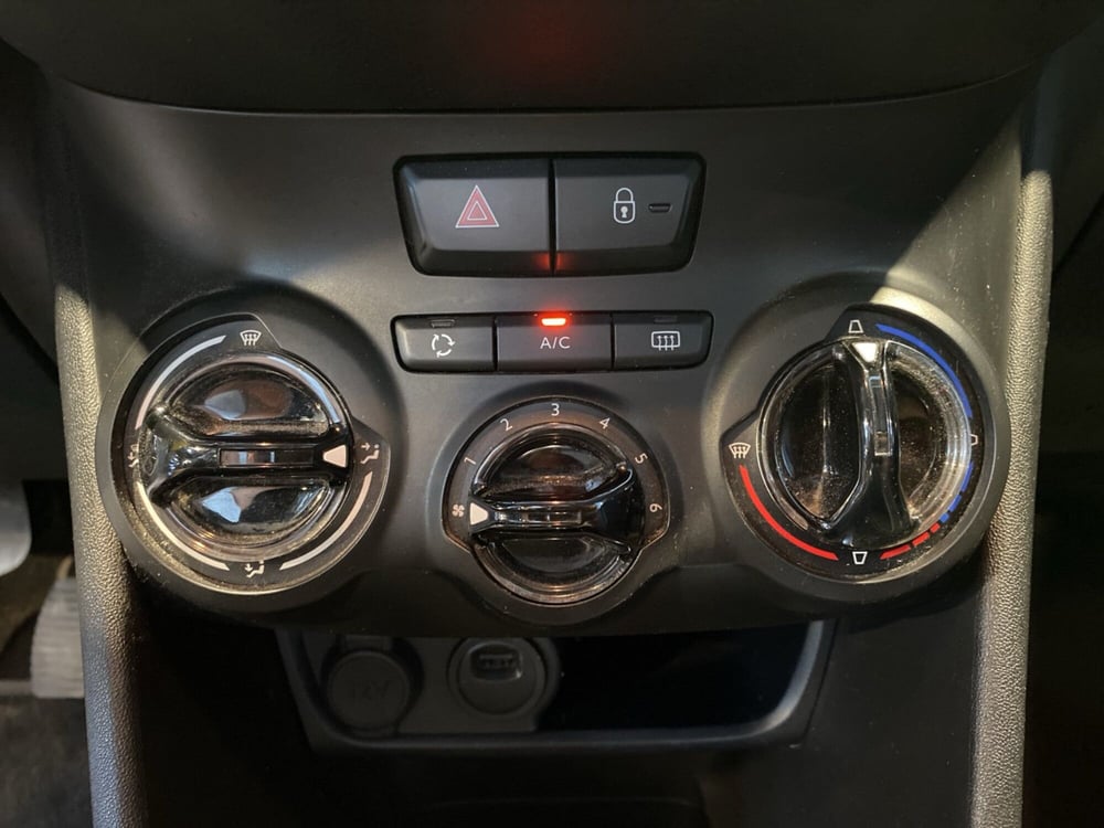 Peugeot 208 usata a Vicenza (20)