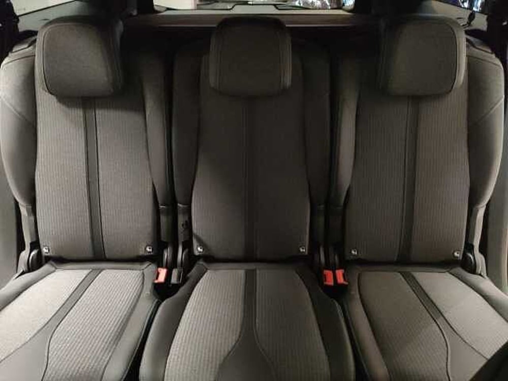 Peugeot 5008 usata a Teramo (13)