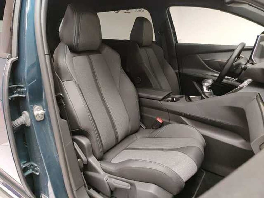 Peugeot 5008 usata a Teramo (15)