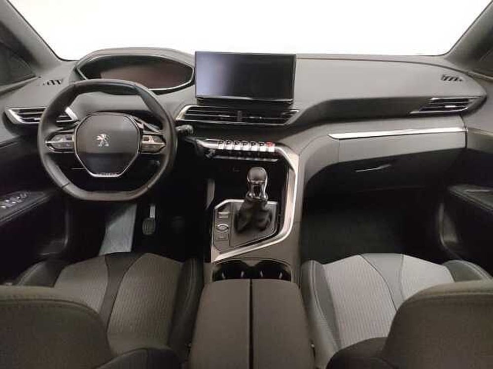 Peugeot 5008 usata a Teramo (16)