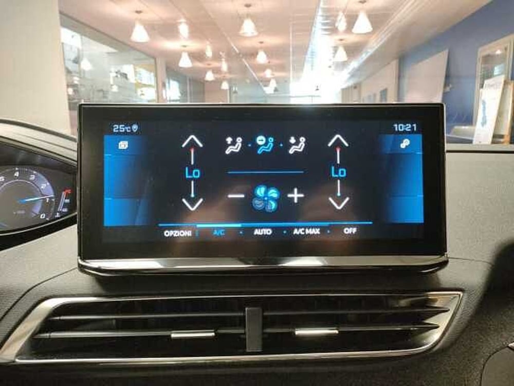 Peugeot 5008 usata a Teramo (19)