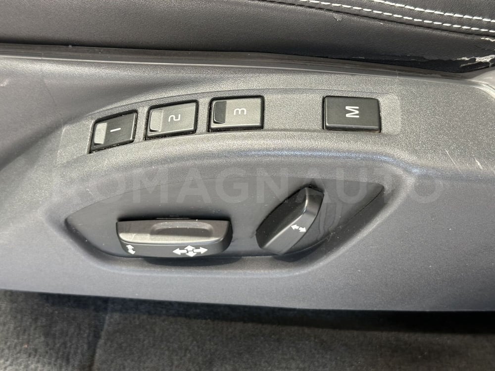 Volvo XC60 usata a Forlì-Cesena (13)